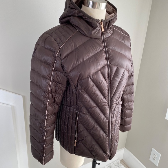 BCBGeneration Brown Lightweight Packable Down Hooded Puffer Jacket - Size L - Picture 3 of 11